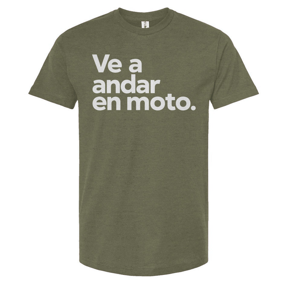 Ve a andar en moto T-shirt